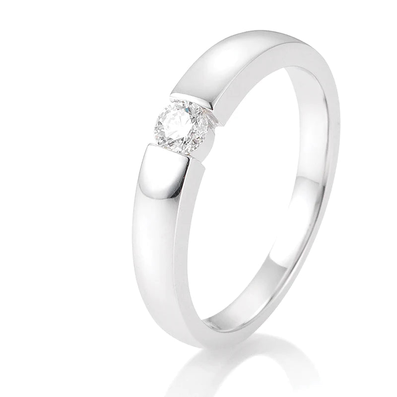 Spann Ring mit Brillant