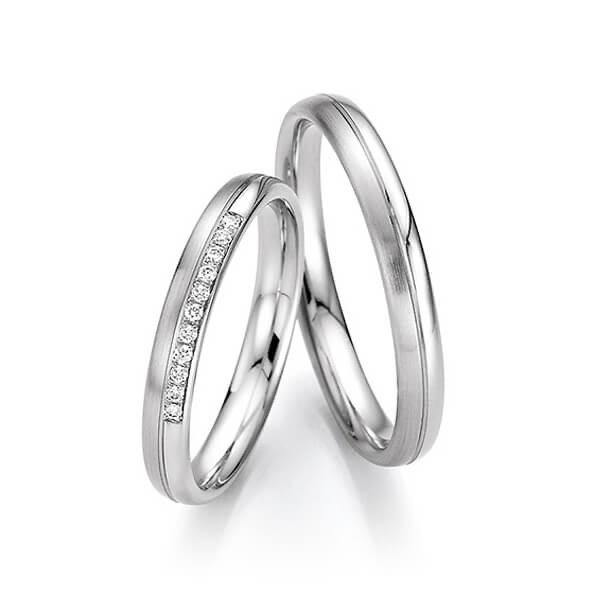 Trauringe einfarbig 600 Platin mit Brillanten - Oberfläche matt -glänzend  -Hochzeitsschmiede Aachen 